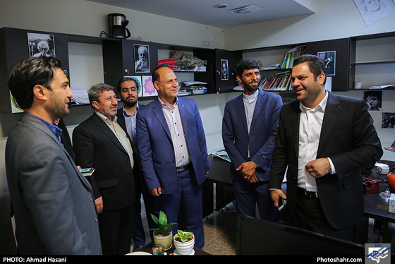 بازدید اعضای هیأت مدیره خانه مطبوعات جنوب کرمان از روزنامه شهرآرا / عکس: احمد حسنی / شهرآرا / عکس: احمد حسنی / شهرآرا