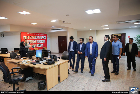 بازدید اعضای هیأت مدیره خانه مطبوعات کرمان از روزنامه شهرآرا / عکس: احمد حسنی / شهرآرا