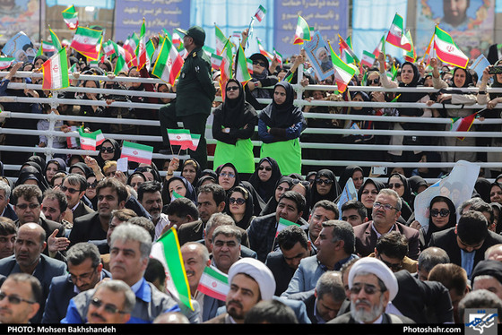 سخنرانی رئیس‌جمهوری در جمع مردم سبزوار/ عکس: محسن بخشنده /شهرآرا