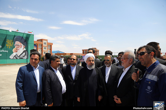 بهره برداری از کارخانه آهن اسفنجی (واحداحیاء مستقیم) با حضور رئیس جمهوری  / عکس: حسین شریعت / شهرآرا