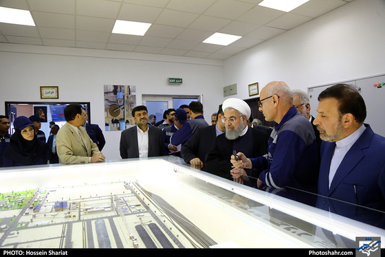 بهره برداری از کارخانه آهن اسفنجی (واحداحیاء مستقیم) با حضور رئیس جمهوری  / عکس: حسین شریعت / شهرآرا