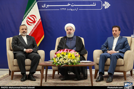 نشست خبری رئیس جمهور در پایان سفر به خراسان رضوی / عکس: محمدحسن صلواتی / شهرآرا