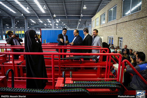 بهره برداری از پروژه کارخانه شیشه در فریمان / عکس: حسین شریعت / شهرآرا