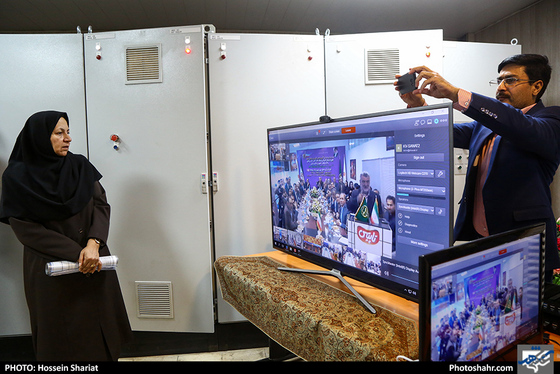 بهره برداری از پروژه کارخانه شیشه در فریمان / عکس: حسین شریعت / شهرآرا