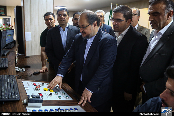 بهره برداری از پروژه کارخانه شیشه در فریمان / عکس: حسین شریعت / شهرآرا