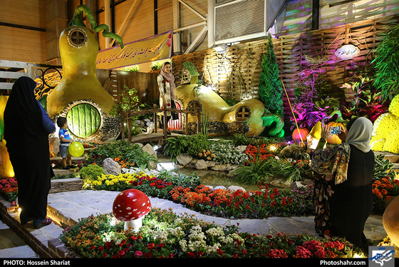 هفدهمین نمایشگاه بین المللی گل و گیاه مشهد / عکس: حسین شریعت / شهرآرا