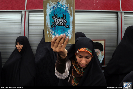 راهپیمایی نمازگزاران در محکومیت آمریکا / عکس: حسین شریعت / شهرآرا