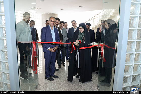 افتتاح نمایشگاه آثار هنرمندان روزنامه شهرآرا / عکس: حسین شریعت / شهرآرا