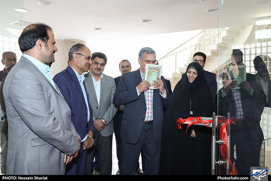 افتتاح نمایشگاه آثار هنرمندان روزنامه شهرآرا / عکس: حسین شریعت / شهرآرا