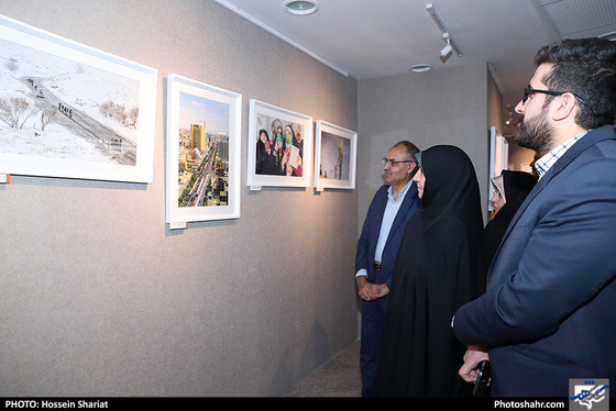 افتتاح نمایشگاه آثار هنرمندان روزنامه شهرآرا / عکس: حسین شریعت / شهرآرا