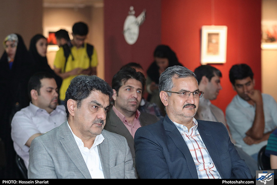 افتتاح نمایشگاه آثار هنرمندان روزنامه شهرآرا / عکس: حسین شریعت / شهرآرا