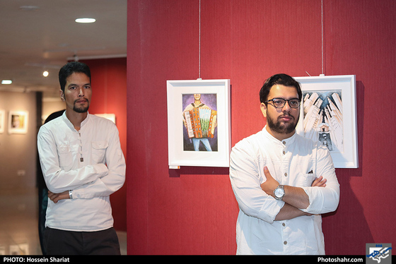 افتتاح نمایشگاه آثار هنرمندان روزنامه شهرآرا / عکس: حسین شریعت / شهرآرا