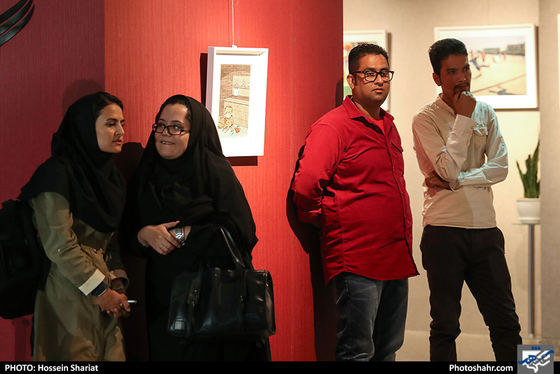 افتتاح نمایشگاه آثار هنرمندان روزنامه شهرآرا / عکس: حسین شریعت / شهرآرا