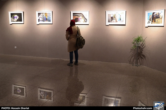 افتتاح نمایشگاه آثار هنرمندان روزنامه شهرآرا / عکس: حسین شریعت / شهرآرا