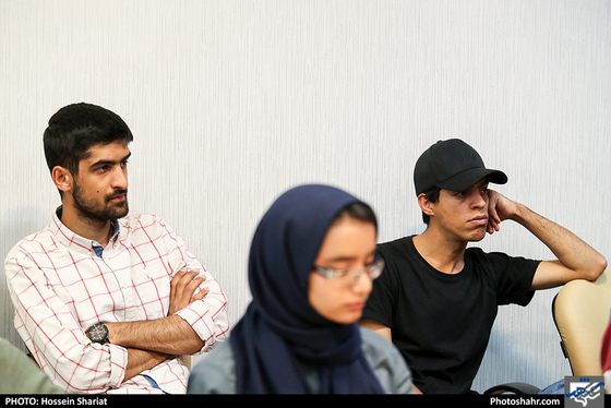 ورکشاپ عکاسی مطبوعاتی در روزنامه شهرآرا / عکس: حسین شریعت / شهرآرا