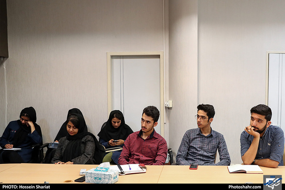 ورکشاپ عکاسی مطبوعاتی در روزنامه شهرآرا / عکس: حسین شریعت / شهرآرا