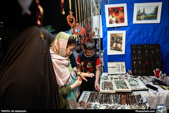 بازارچه رمضان " بوستان کوهسنگی " / عکس: علی عبداللهی / شهرآرا