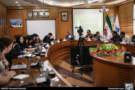 نشست خبری مدیرعامل شرکت قطارشهری مشهد / عکس: فرنوش فرشچی / شهرآرا