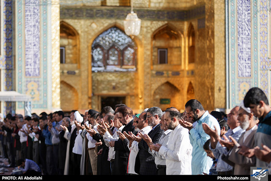 نماز عید فطر در حرم مطهر امام رضا (ع) / عکس: علی عبداللهی / شهرآرا