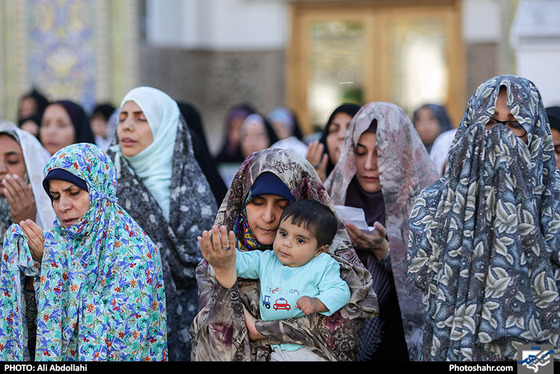 نماز عید فطر در حرم مطهر امام رضا (ع) / عکس: علی عبداللهی / شهرآرا