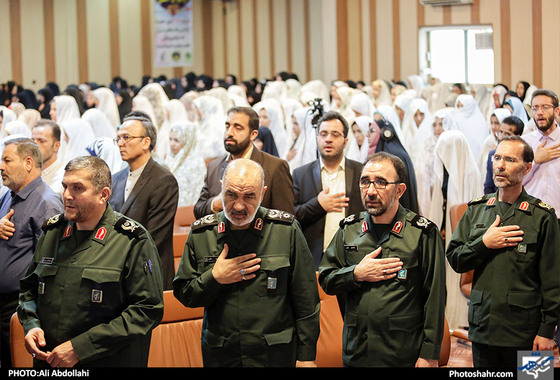 توزیع 1000سری جهیزیه اهدایی مقام معظم رهبری به نوعروسان تحت حمایت کمیته امداد / عکس: علی عبداللهی/ شهرآرا