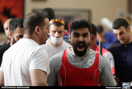 مسابقات پاورلیفتینگ و تک حرکت لیفت قهرمانی باشگاه های خراسان رضوی / عکس: محسن بخشنده / شهرآرا