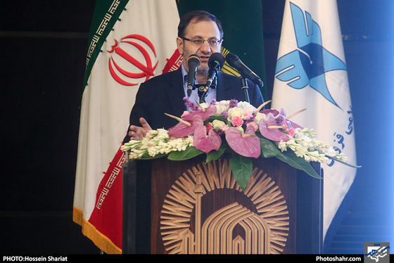 مراسم اهدای مدال های تیم ربوکاپ دانشگاه آزاد اسلامی به آستان قدس رضوی / عکس: حسین شریعت / شهرآرا