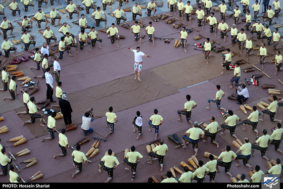 مراسم بزرگداشت روز فرهنگ پهلوانی و ورزش زورخانه ای / عکس: حسین شریعت / شهرآرا