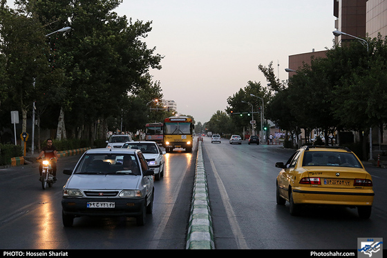 اولین روز تغییر ساعت اداری / عکس: حسین شریعت / شهرآرا