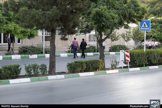 اولین روز تغییر ساعت اداری / عکس: حسین شریعت / شهرآرا