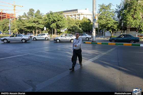 اولین روز تغییر ساعت اداری / عکس: حسین شریعت / شهرآرا