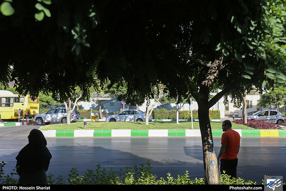 اولین روز تغییر ساعت اداری / عکس: حسین شریعت / شهرآرا