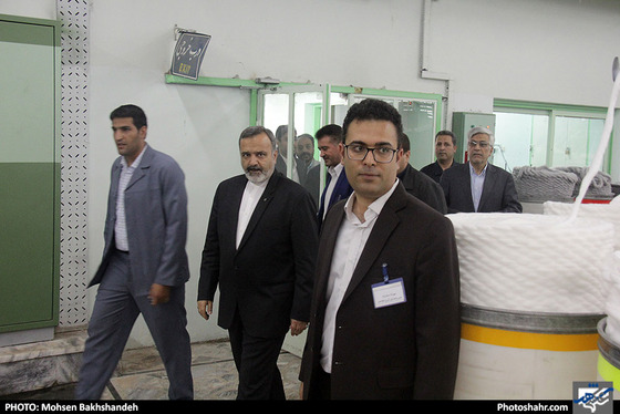 بازدید استاندار از دو واحد تولید نخ در مشهد / عکس: محسن بخشنده / شهرآرا