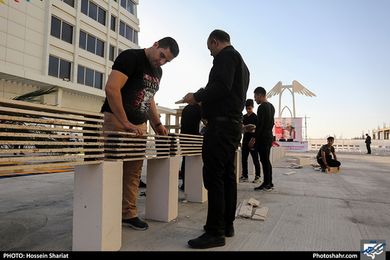 تست ثبت رکورد جهانی شکستن سنگ با دست / عکس: حسین شریعت / شهرآرا