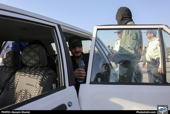 اجرای حکم قصاص نفس دو قاتل کودک آزار در مشهد / عکس: حسین شریعت / شهرآرا