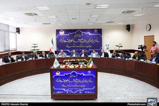 نشست هم اندیشی روسای کمیسیون های فرهنگی و اجتماعی شوراهای اسلامی کلانشهرها / عکس : حسین شریعت / شهرآرا