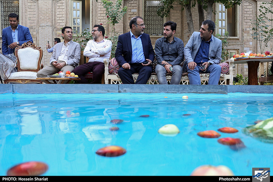 دیدار شهردار مشهد با جمعی از مدیران رسانه های کشور / عکس: حسین شریعت / شهرآرا