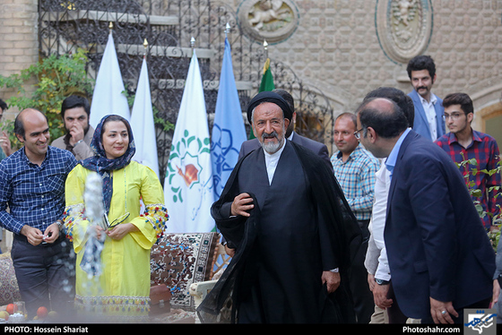 دیدار شهردار مشهد با جمعی از مدیران رسانه های کشور / عکس: حسین شریعت / شهرآرا