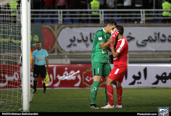 لیگ برتر فوتبال/مسابقه پدیده مشهد و پرسپولیس تهران 2 / عکس: محسن بخشنده / شهرآرا 