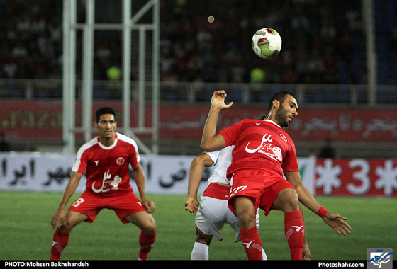 لیگ برتر فوتبال/مسابقه پدیده مشهد و پرسپولیس تهران 2 / عکس: محسن بخشنده / شهرآرا 