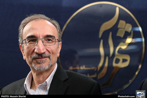 بازدید شهردار مشهد از روزنامه شهرآرا به مناسبت روز خبرنگار / عکس: حسین شریعت / شهرآرا