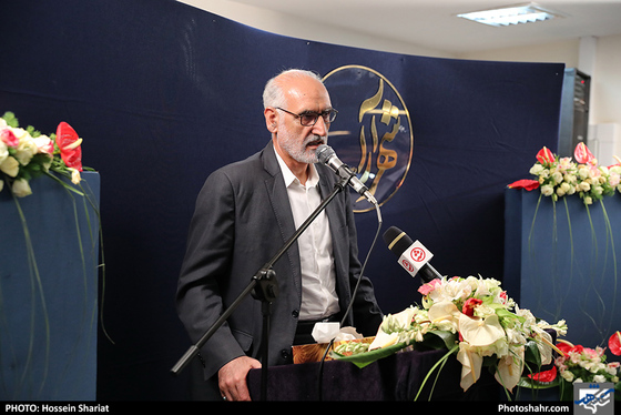 بازدید جمعی از مسئولان از روزنامه شهرآرا در روز خبرنگار - 3/ عکس:  حسین شریعت / شهرآرا