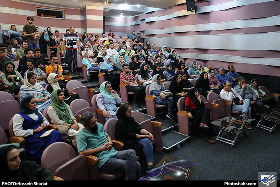 ورکشاپ عکاسی استیج با حضور آزاده اخلاقی / عکس: حسین شریعت / شهرآرا