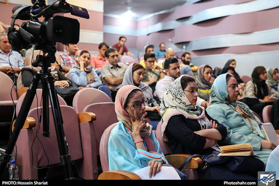 ورکشاپ عکاسی استیج با حضور آزاده اخلاقی / عکس: حسین شریعت / شهرآرا