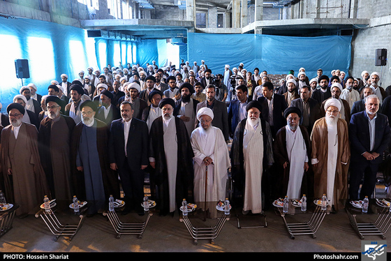 جلسه وجوب تقویت مسائل فرهنگی در حاشیه شهر / عکس: حسین شریعت / شهرآرا