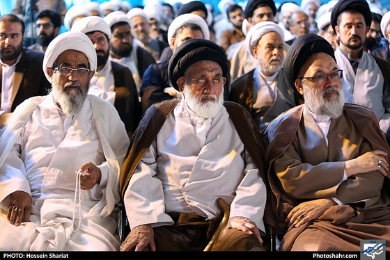 جلسه وجوب تقویت مسائل فرهنگی در حاشیه شهر / عکس: حسین شریعت / شهرآرا