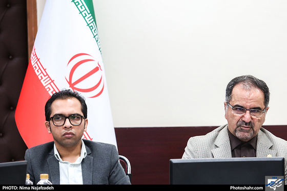 نشست خبری رئیس کمیسیون حمل و نقل و ترافیک شورای شهر مشهد / عکس: نیما نجف زاده / شهرآرا