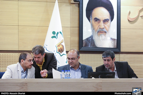 سی و سومین جلسه صحن علنی شورای اسلامی شهر مشهد / عکس: حسین شریعت / شهرآرا