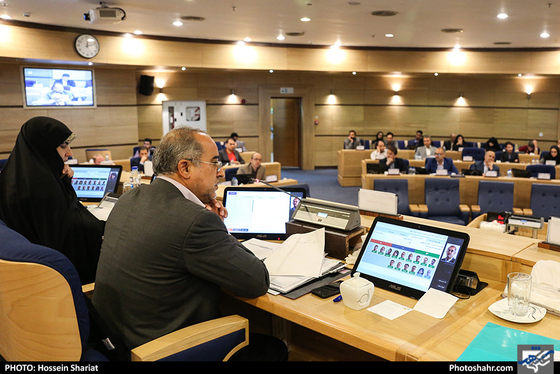 سی و سومین جلسه صحن علنی شورای اسلامی شهر مشهد / عکس: حسین شریعت / شهرآرا