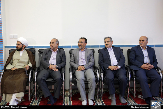 آئین بهره برداری از 5 مسجد در بوستانهای سطح شهر و بوستان لاله و نرگس در منطقه پنجتن / عکس: احمد حسنی / شهرآرا